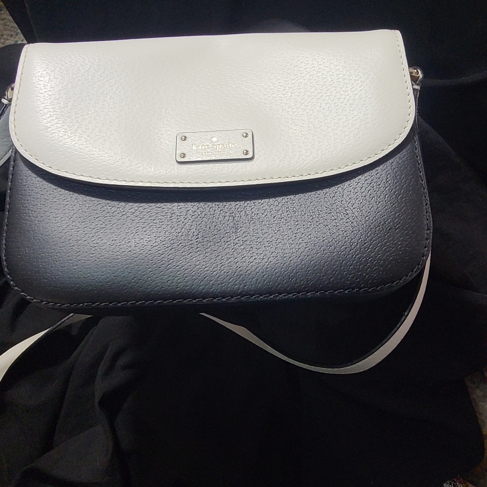 Kate ♠️ Spade black and white crossbody purse
